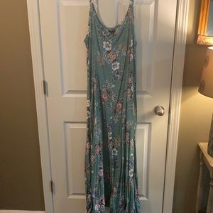 Torrid floral maxi dress